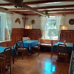 Oswald Hotel 3*