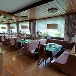 Oswald Hotel 3*