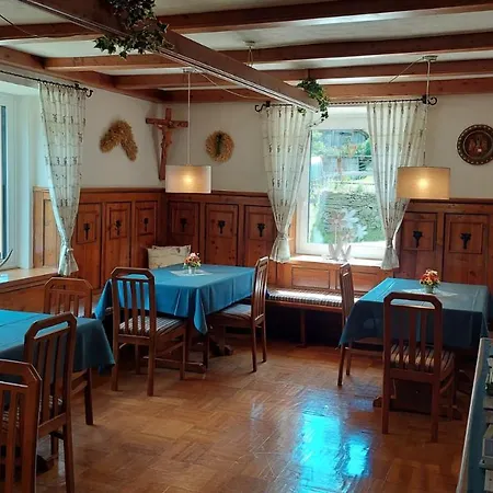 Oswald Szálloda 3*