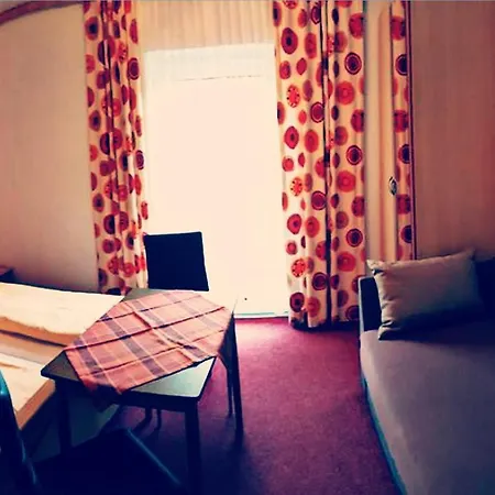 Oswald Hotel